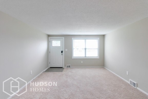 Foto del edificio - 146 Heather Rd