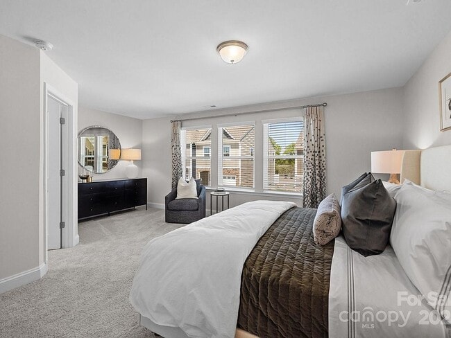 Building Photo - 4131 Walking Ridge Rd Building Photo - 4131 Walking Ridge Rd