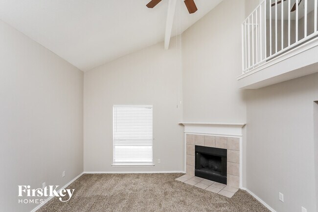 Foto del edificio - 1816 Lost Crossing Trail