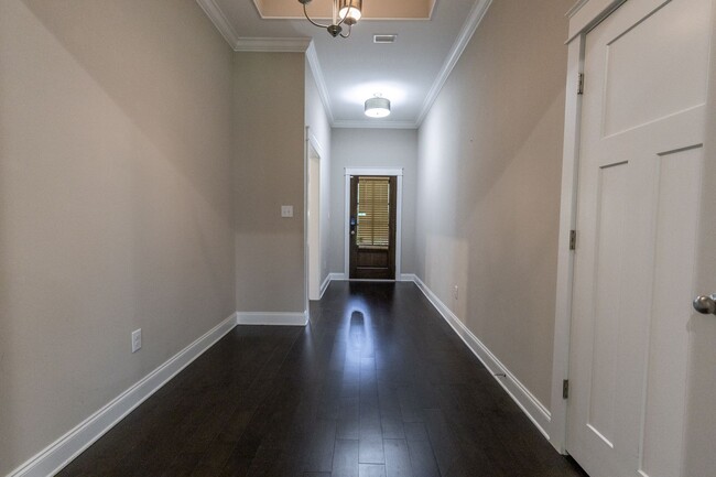 Building Photo - 3BR/2BA home in the heart of Fairhope!