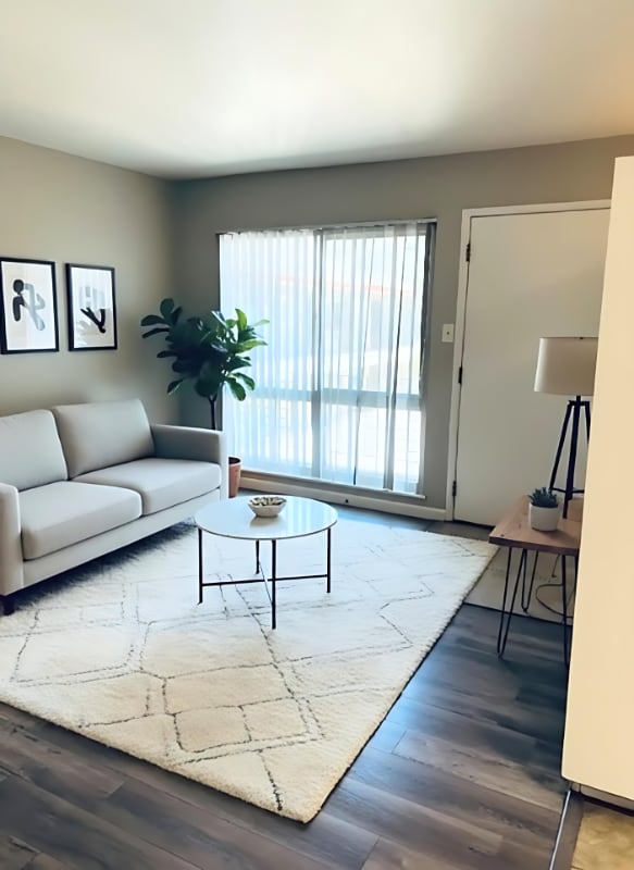 Photo - 6638 MacArthur Blvd Apartment