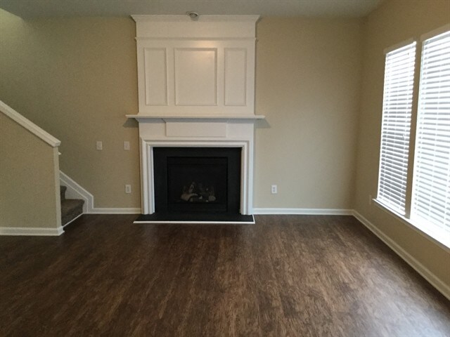 Building Photo - 2103 Arbor Vista Drive