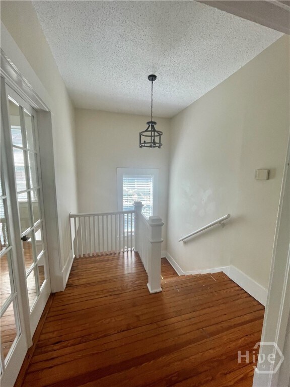 Foto del edificio - 515 E Duffy St