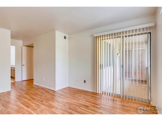 Foto del edificio - 730 Copper Ln