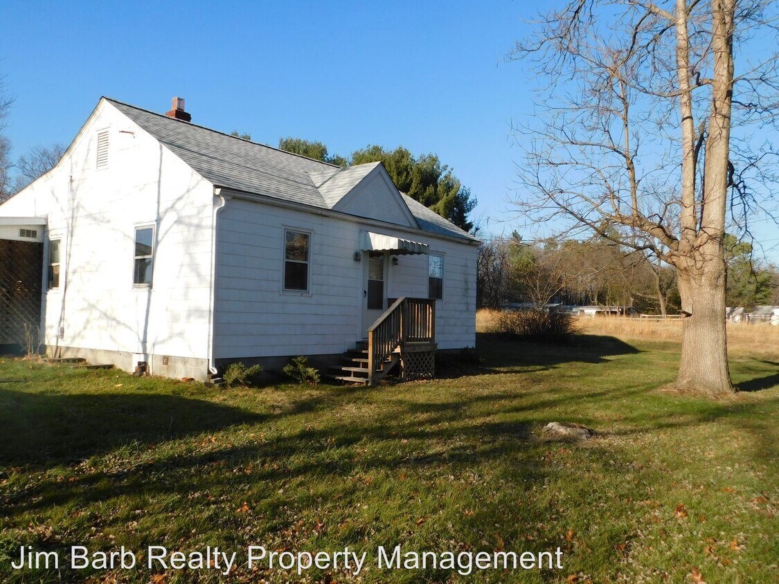 Primary Photo - 2 br, 1 bath House - 760 White Oak Road