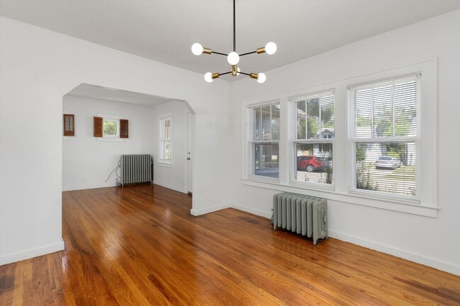 Building Photo - 4495 Anatole