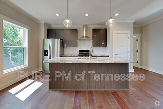 Building Photo - 2713 Torbett St