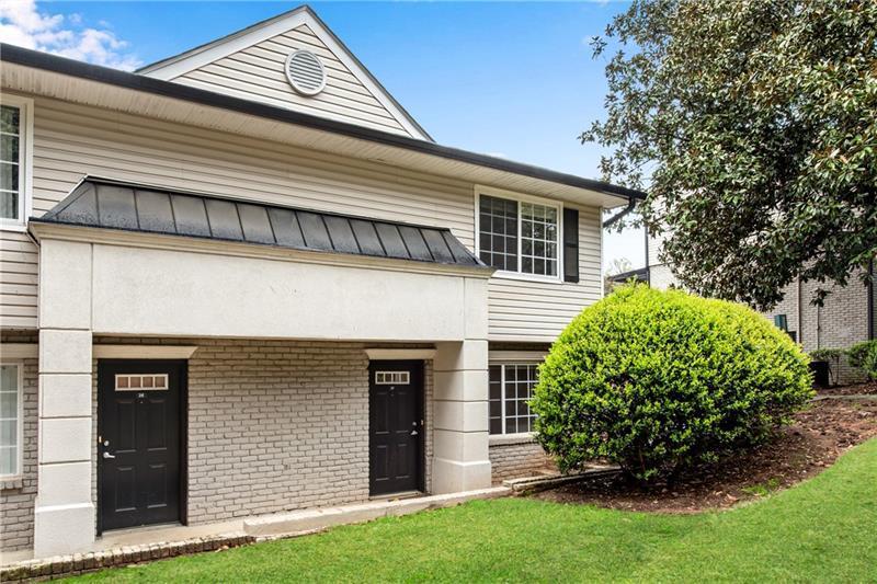Foto principal - 6940 Roswell Rd