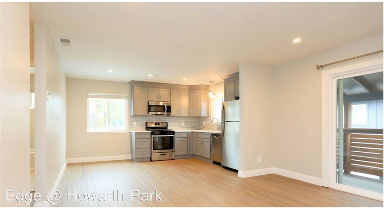 Primary Photo - 695 Summerfield Rd