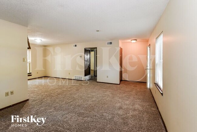 Foto del edificio - 4585 Knotty Oaks Dr
