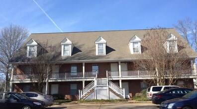 Building Photo - 115 N Montgomery St