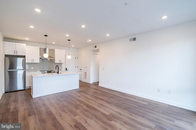 Foto del edificio - 5904 Germantown Ave