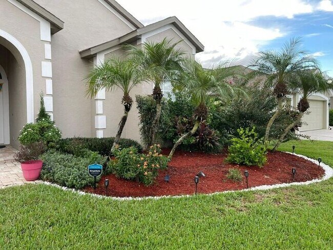 Foto del edificio - Great 3/2 POOL home in Manderley!