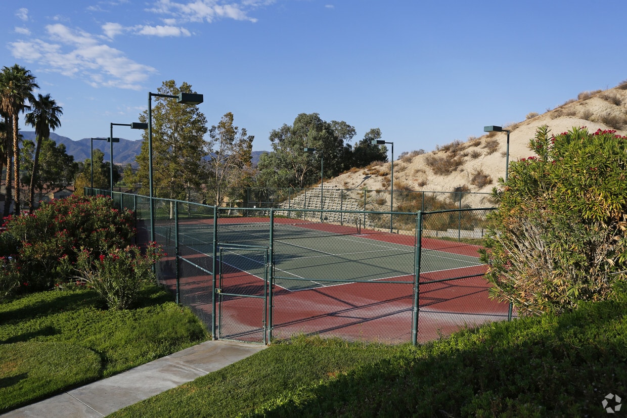 Sand Canyon Villas & Townhomes - Sand Canyon Villas