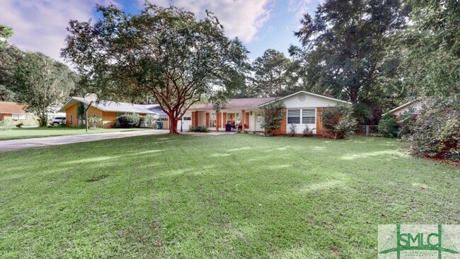 Building Photo - 13014 Largo Dr