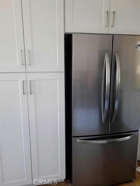 Building Photo - 2293 Via Puerta