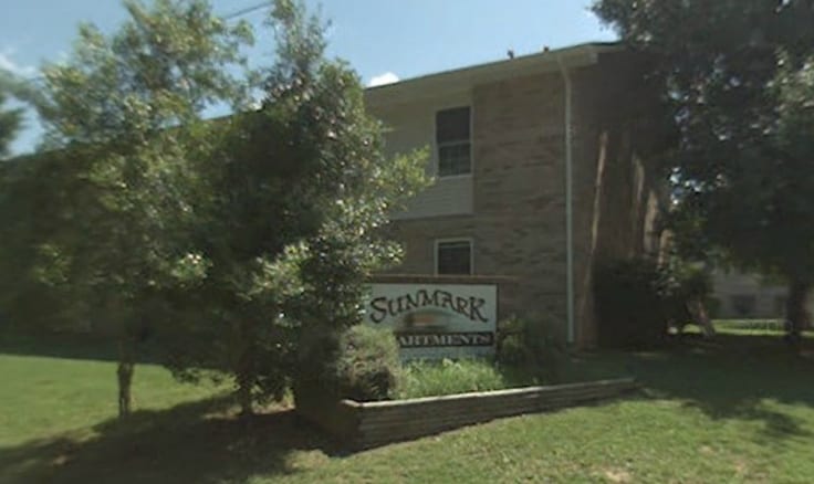 Primary Photo - Sunmark Apartments
