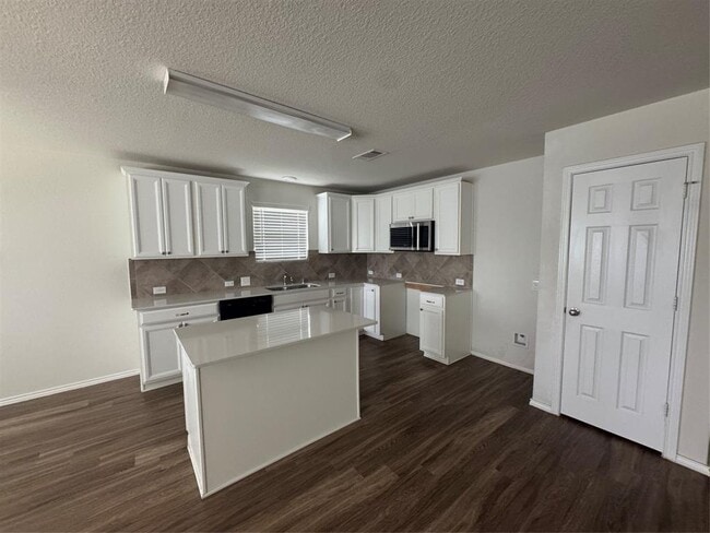 Building Photo - 4217 Amber Ruse Dr