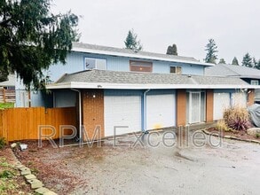 Building Photo - 2500 S 286th Pl