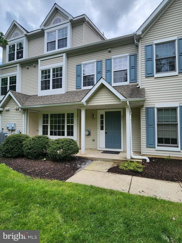 607 Oswego Ct, Mount Laurel Township, NJ 08054 Townhome Rentals in