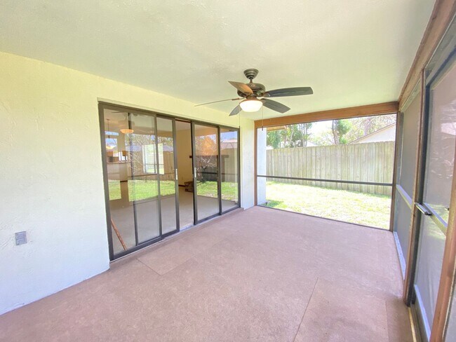 Building Photo - Longwood Community 3/2 Single Family Home ...