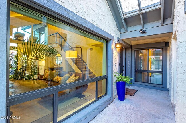 Foto del edificio - 5822 N Scottsdale Rd