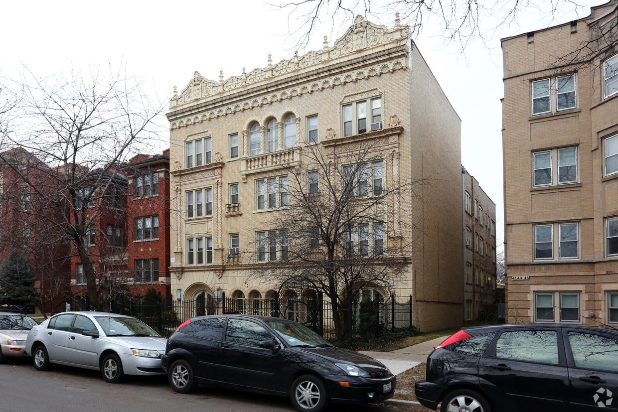 Primary Photo - 4142 N Keystone Ave