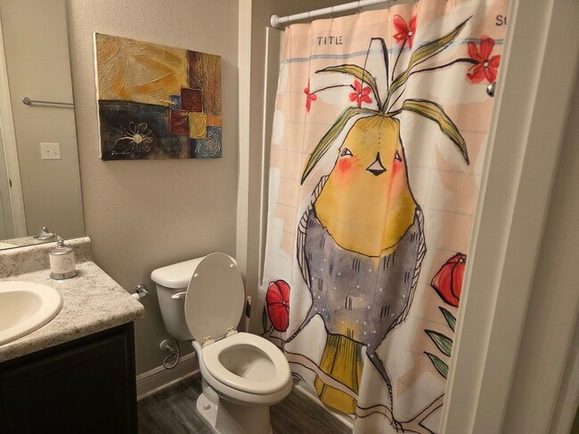 Foto del edificio - 5845 Callaway Cir