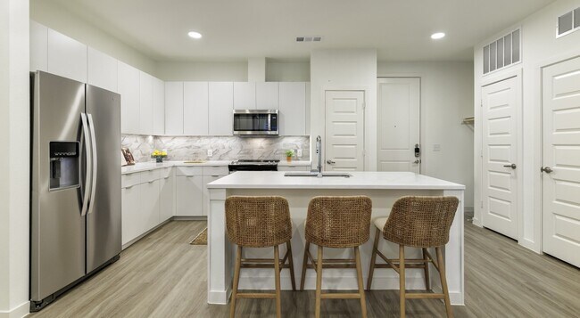 Foto del edificio - 5200 McKinney Falls Pkwy