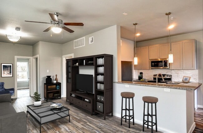 Foto del edificio - 1410 Park Pl