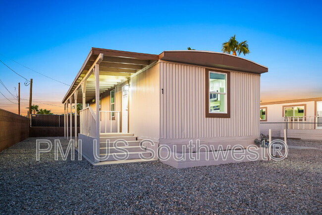 Building Photo - 437 Riverfront Dr