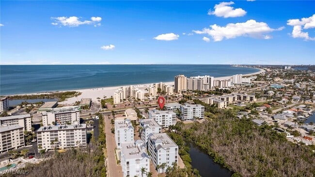 Foto del edificio - 22748 Island Pines Way