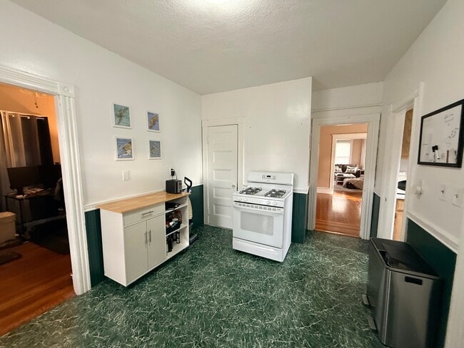 Foto del edificio - 42 Gibbens St