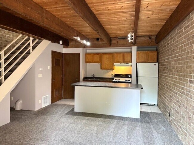 Foto del edificio - 710 Kenneth Cir