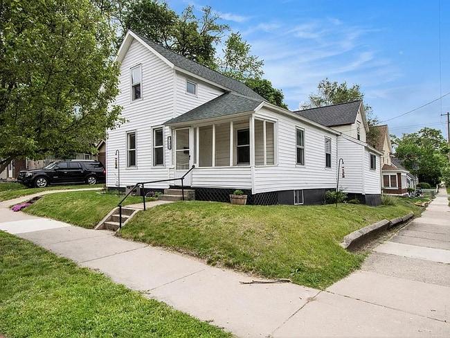 Foto del edificio - 928 Baxter St SE