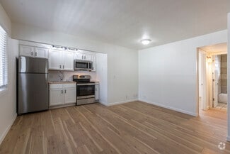 Building Photo - Cuming St Apartments