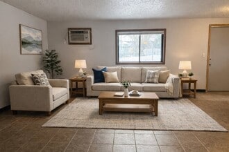 Building Photo - 202 7th Ave N