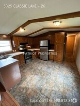 Building Photo - 5325 Classic Ln