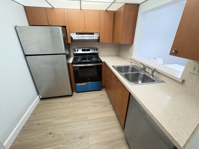 Building Photo - 4167 NW 90th Ave