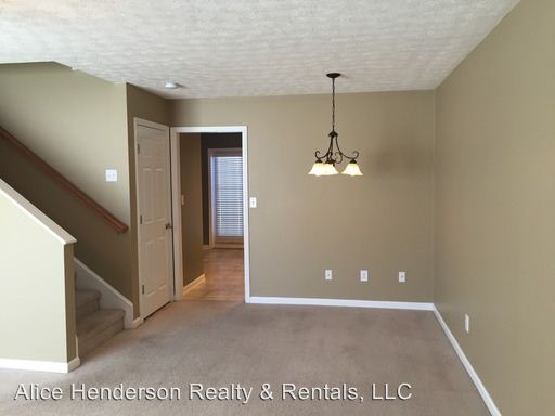 Building Photo - 2102 Winding Oak Dr
