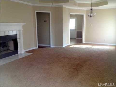 Building Photo - 605 Pebble Creek Ct