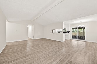 Building Photo - 4123 Cedar Gardens Dr