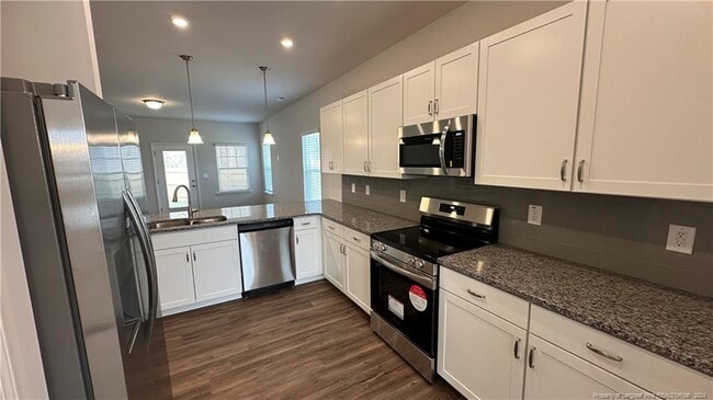 Building Photo - 5027 Tyndall Dr