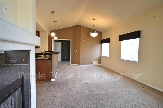 Building Photo - 6242 Kilmer Loop