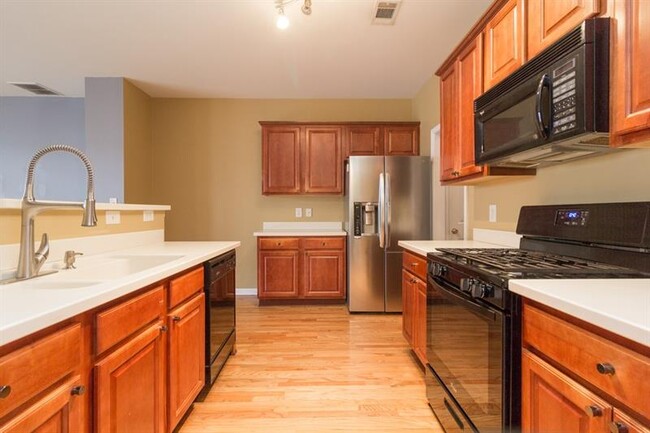 Building Photo - 2945 Wintercrest Pl