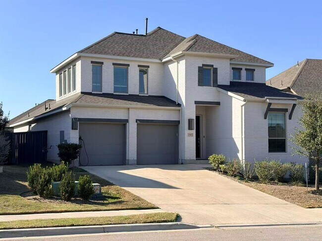 Building Photo - 230 Eagle Ford Dr