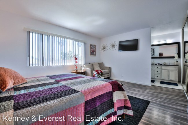 Foto del edificio - 4 br, 2.5 bath House - 145 Tonopah Drive