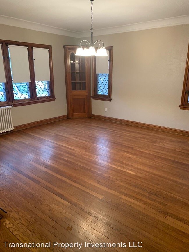Foto del edificio - 2885 Ludlow Rd