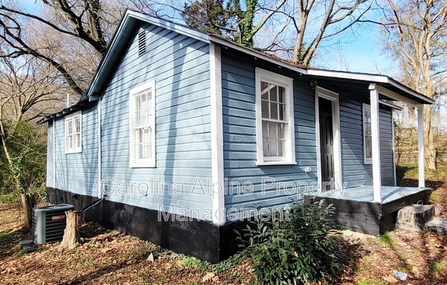 Foto del edificio - 104 Plum Tree Ln