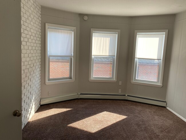 Foto del edificio - 933 Main St